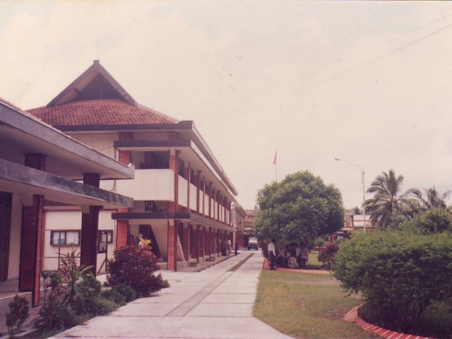 Rektorat Jadul