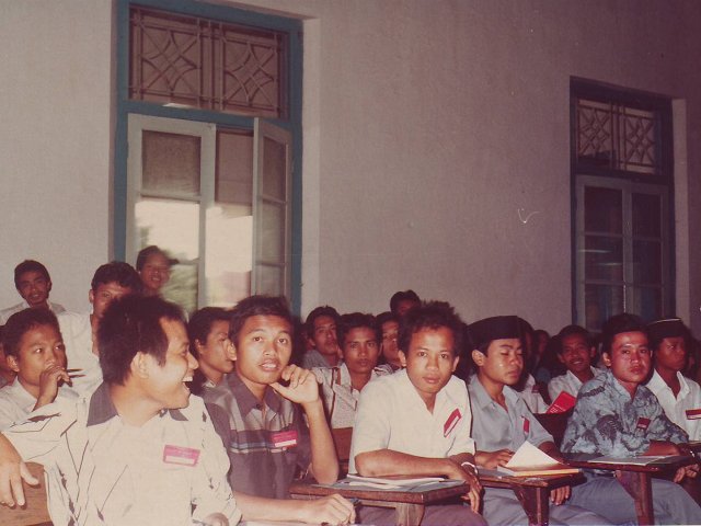 STAIN TA 1983